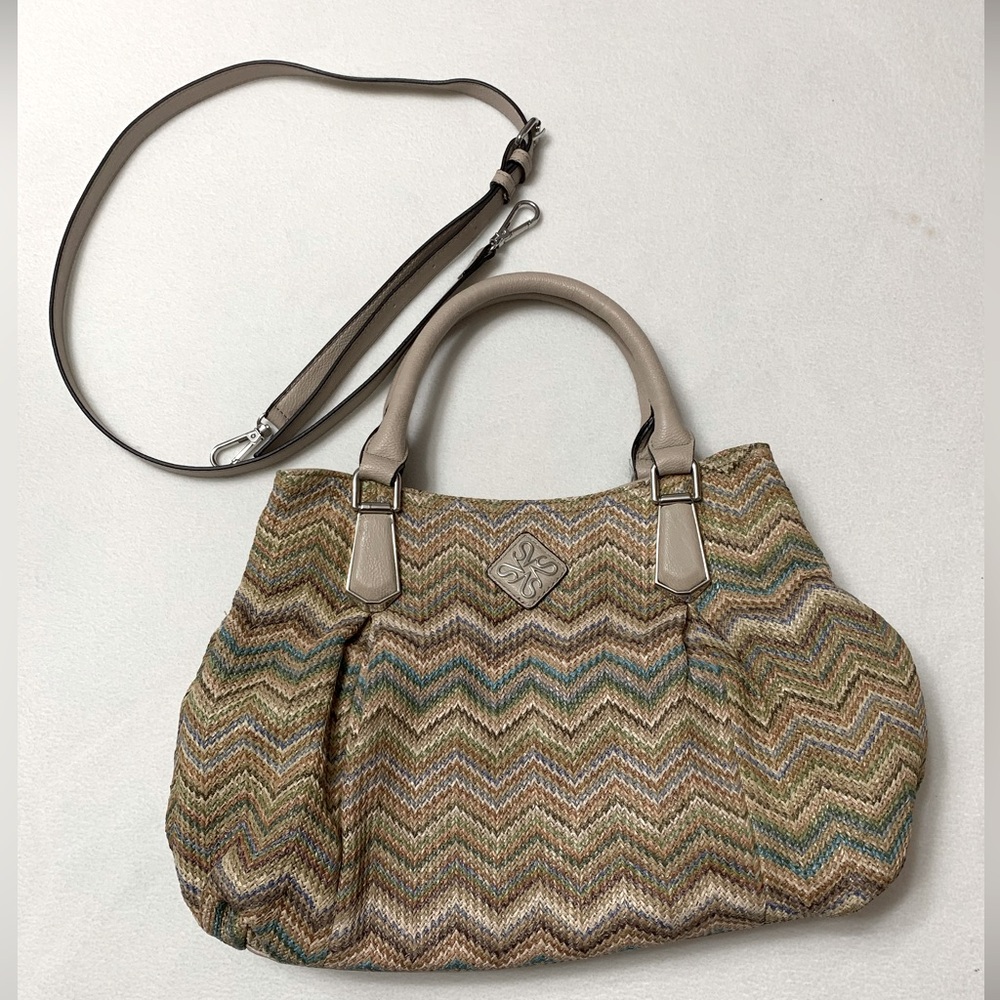 SIMPLY VERA MULTICOLOR CHEVRON  HANDBAG OR CROSSBODY